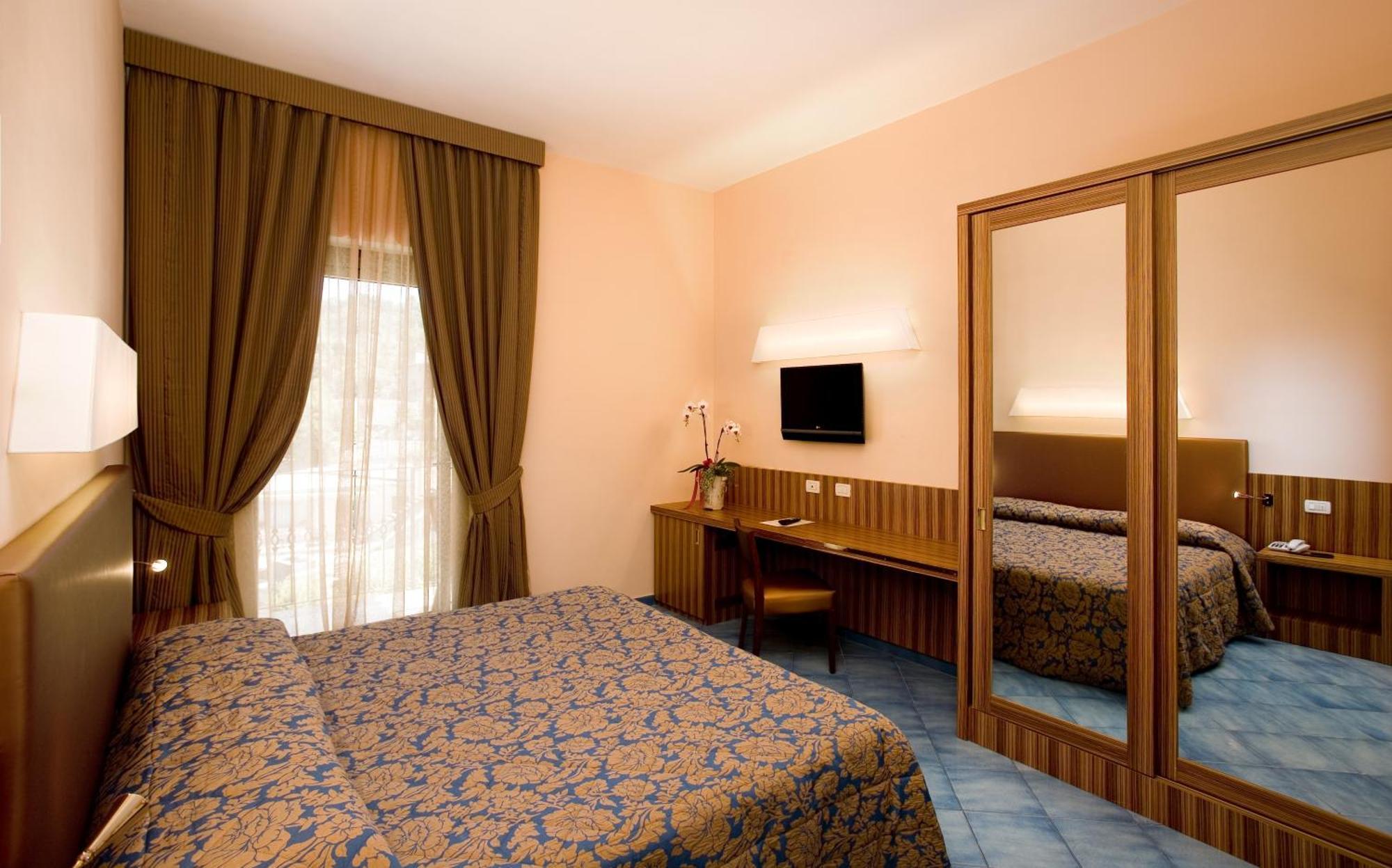 Classic Double Room,1209730072:JPEG